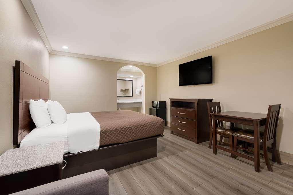 Americas Best Value Inn Houston Heights At I-45 Zimmer foto